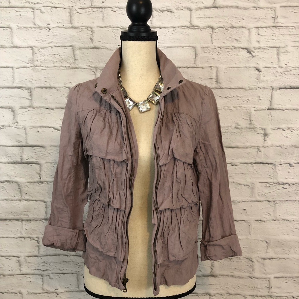 Ann Taylor Loft size 6 ruffle light weight jacket